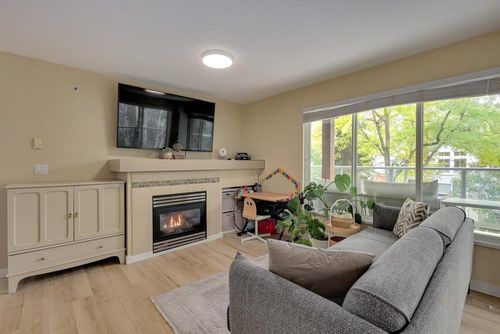 339-5700 Andrews Rd, Richmond, BC, V7E6N7 | Card Image