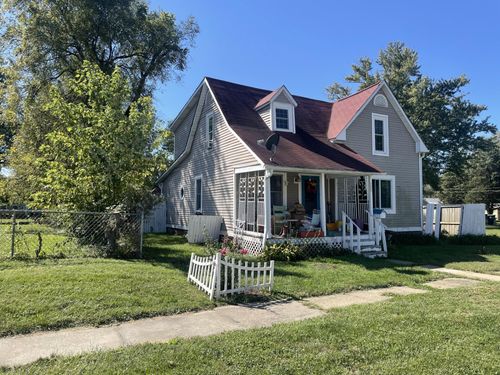 208 Wisdom St, Moberly, MO, 65270-2182 | Card Image