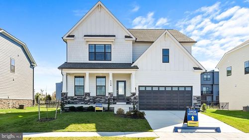 469 Ensemble Way, FREDERICK, MD, 21701-3582 | Card Image