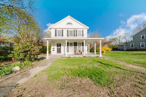 34 Main St, Monson, MA, 01057-1319 | Card Image