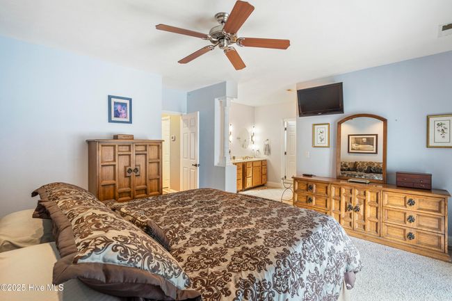 147 Pine Needle Dr, House other with 4 bedrooms, 4 bathrooms and 5 parking in Hampstead NC | Image 33