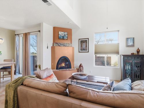 41 Victorio Peak, Santa Fe, NM, 87508 | Card Image