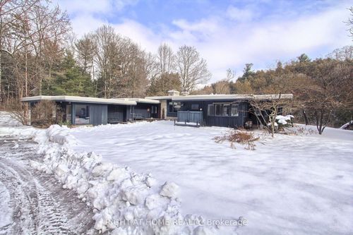 115 Valley Rd, Kleinburg, ON, L0J1C0 | Card Image