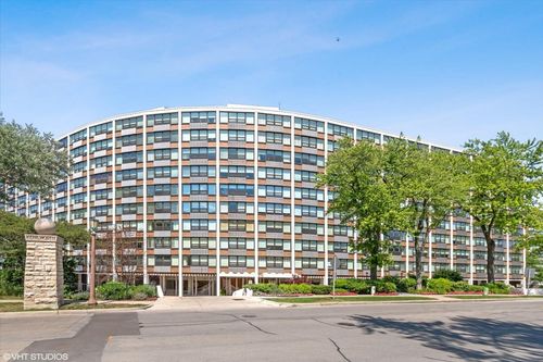 9c-1630 Sheridan Rd, Wilmette, IL, 60091-1888 | Card Image