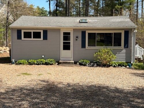 20 Wildwood Rd, Lakeville, MA, 02347-2016 | Card Image