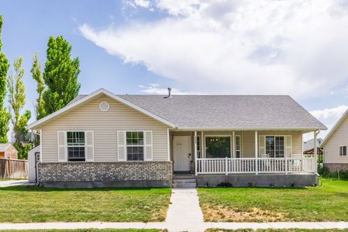 2080 E Fall St, Eagle Mountain, UT, 84005-4224 | Card Image