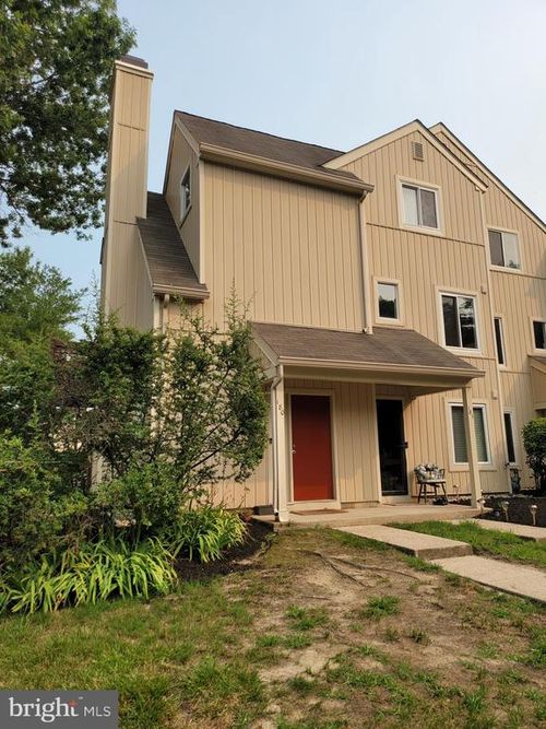 180 Woodlake Dr, MARLTON, NJ, 08053-3624 | Card Image