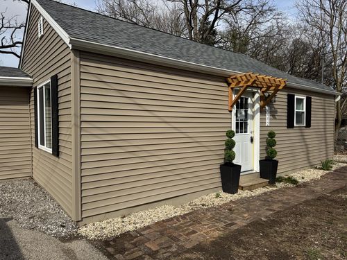 33312 Fairview Court, Burlington, WI, 53105 | Card Image