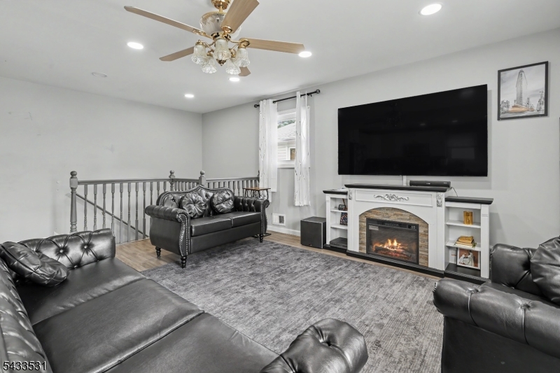 Residential in Plainfield City 4