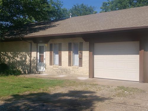 2605 Mayo St, Commerce, TX, 75428-3435 | Card Image