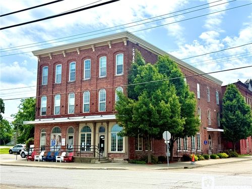 21 E 2nd St, Dunkirk, NY, 14048-1628 | Card Image