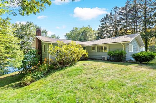 15 & 7 Scottsdale Rd, Centerville, MA, 02632-3032 | Card Image