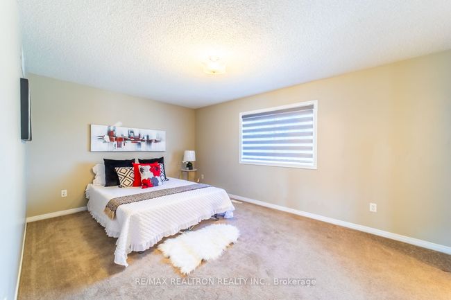 1891 Dalhousie Cres, House other with 4 bedrooms, 3 bathrooms and 1 parking in Oshawa ON | Image 16
