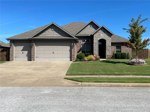 6007 W Woodbine Dr, Rogers, AR, 72758-8286 | Card Image
