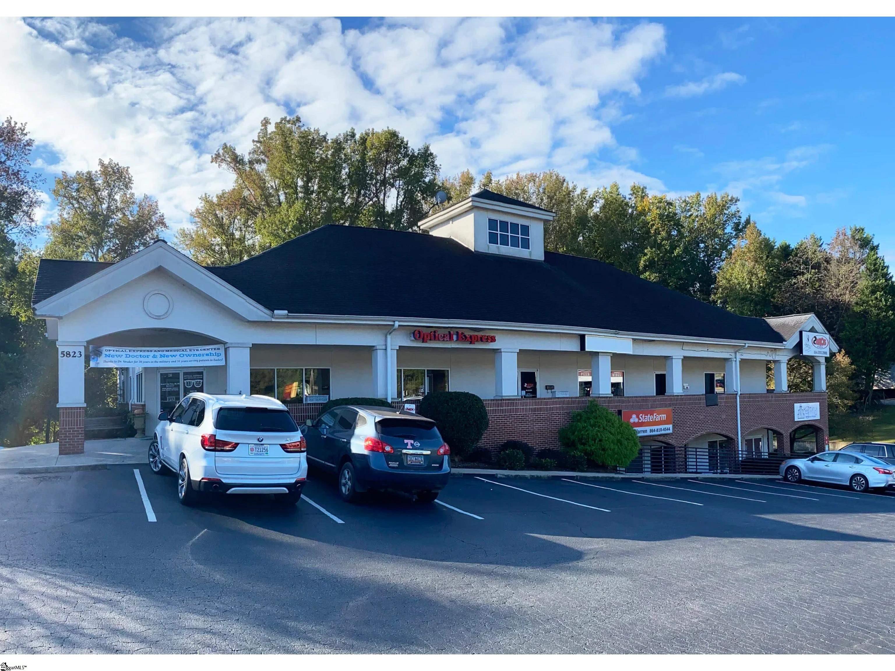 5823 Calhoun Memorial Hwy, Easley, SC 29640