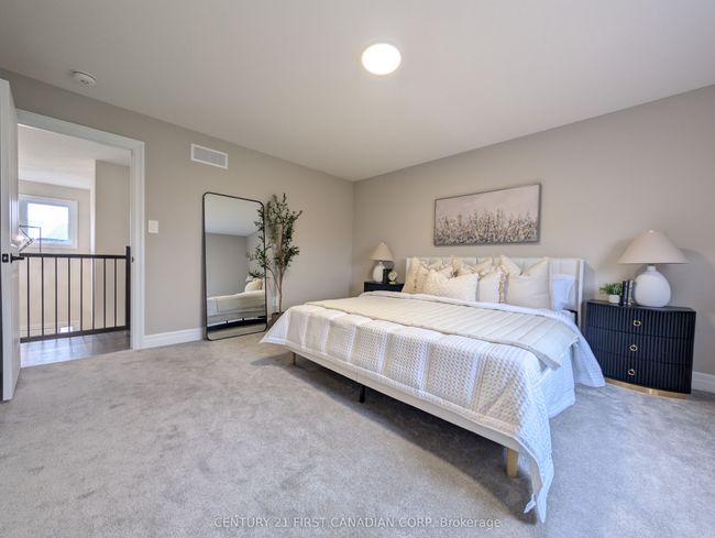 135 Aspen Cir, House other with 4 bedrooms, 3 bathrooms and 2 parking in Thorndale ON | Image 24