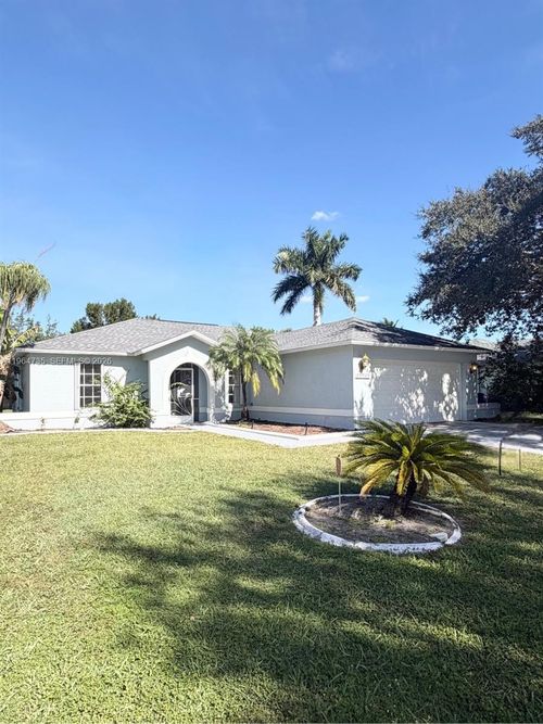 15561 Spring Line Ln, Fort Myers, FL, 33905-2445 | Card Image