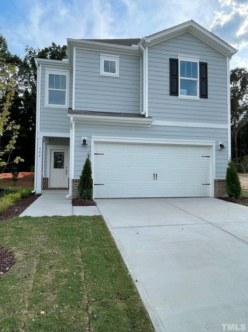 304 Joneshaven Dr, Fuquay Varina, NC, 27526-2900 | Card Image