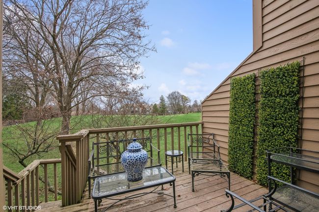 1025 - 982 Longmeadow Ct, Townhouse with 3 bedrooms, 4 bathrooms and 2 parking in Lake Barrington IL | Image 52