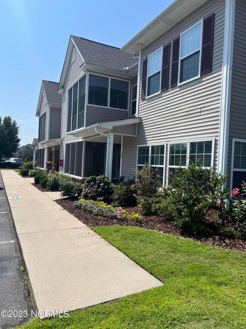 apt-102-1925 Tara Ct, Greenville, NC, 27858-8350 | Card Image