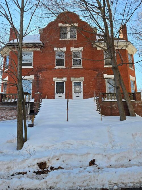 47 Urquhart Street, Rumford, ME, 04276 | Card Image