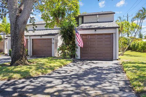 811-4601 Nw 2nd Ave, Boca Raton, FL, 33431-4142 | Card Image