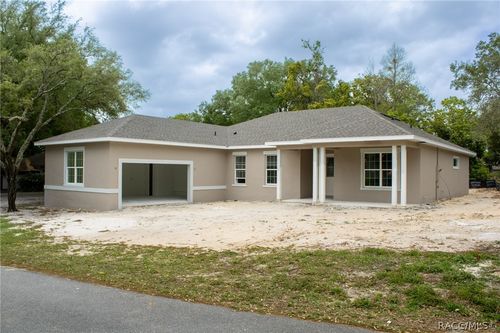 3030 W Bermuda Dunes Dr, Lecanto, FL, 34461-8600 | Card Image