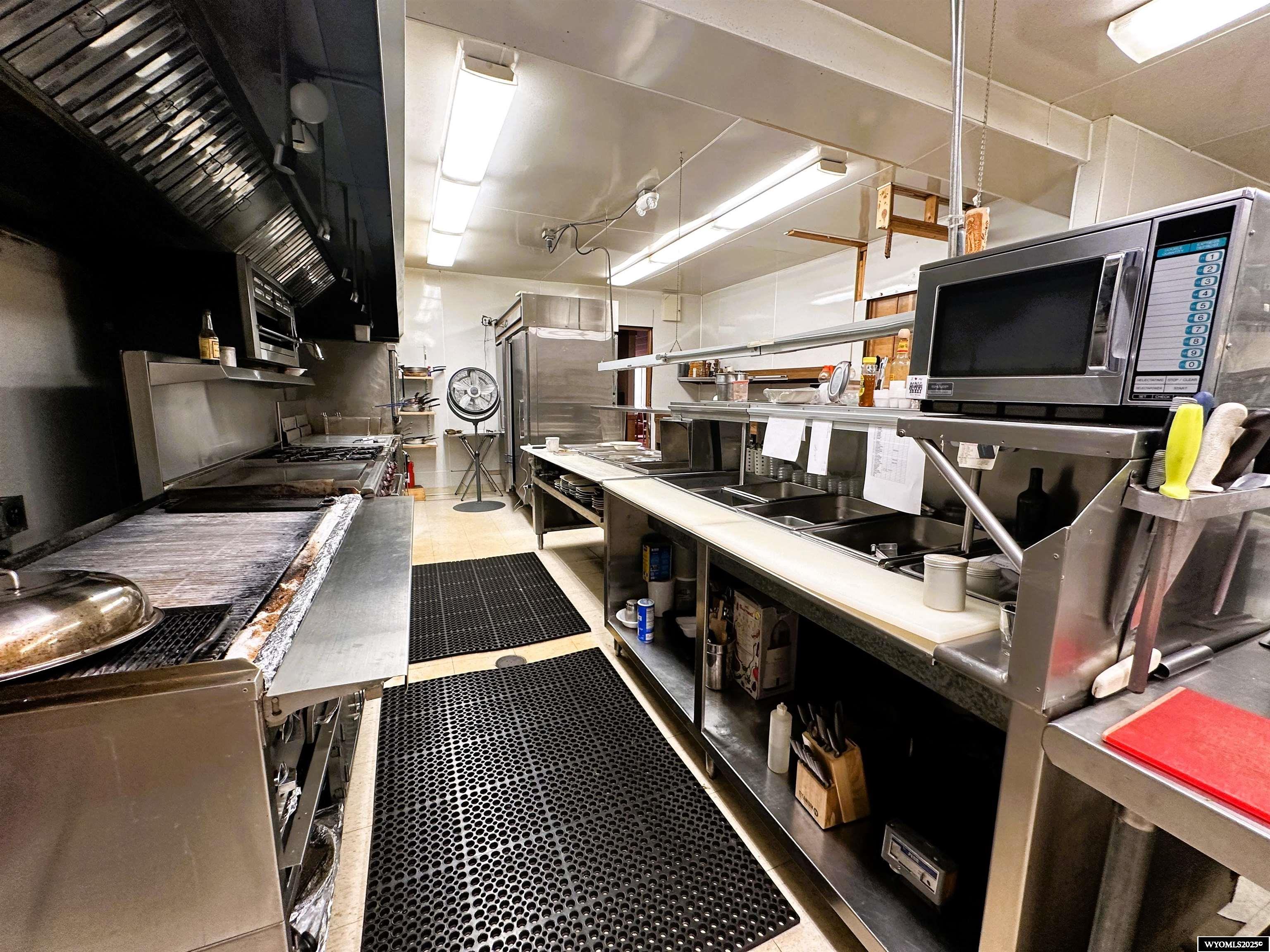 Commercial Sale in Diamondville 3