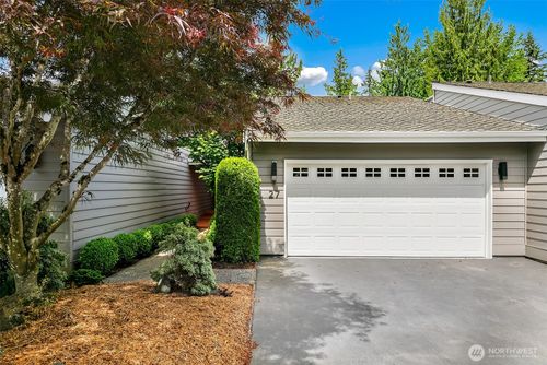 27-15000 Village Green Dr, Mill Creek, WA, 98012-5702 | Card Image