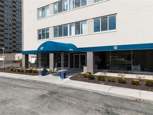 apt-809-12520 Edgewater Dr, Lakewood, OH, 44107-1642 | Card Image