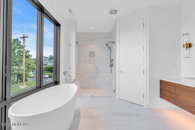 Marble tile for the floors and shower walls | Image 37