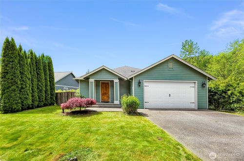 7911 Oregon Trl, Maple Falls, WA, 98266-7814 | Card Image