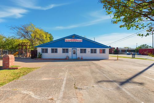 622 Freetown Rd, Grand Prairie, TX, 75051-3951 | Card Image