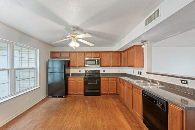 3220 Prater Ct, Townhouse with 2 bedrooms, 3 bathrooms and 2 parking in Murfreesboro TN | Image 13