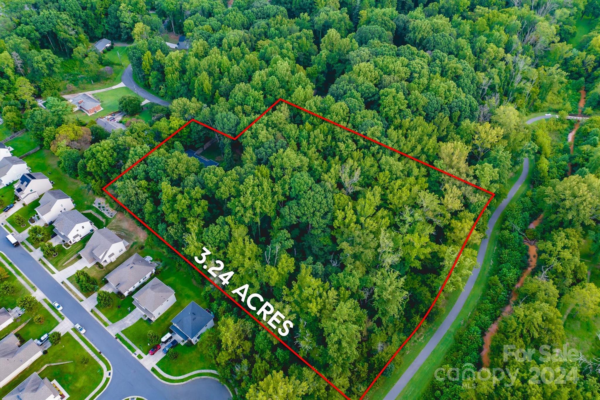 Carolyn Ln, Charlotte, NC 28213