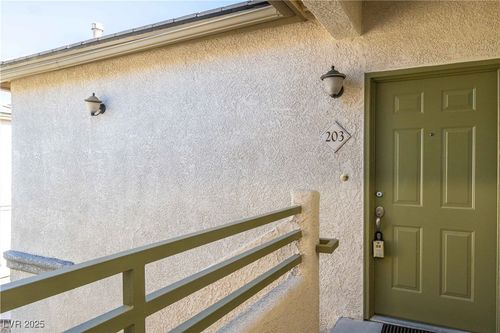 unit-203-1709 King James St, Las Vegas, NV, 89144-6885 | Card Image