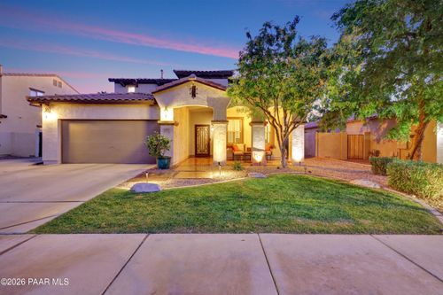 1273 E Apricot Ln, Gilbert, AZ, 85298-6886 | Card Image