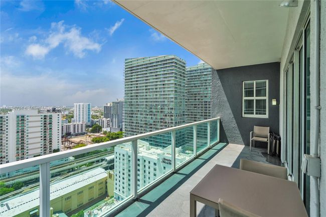 APT-2401 - 1250 S Miami Ave, Condo with 2 bedrooms, 2 bathrooms and null parking in Miami FL | Image 12