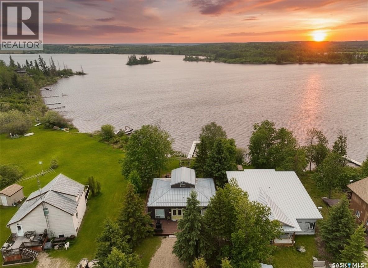Residential in Morin Lake 4