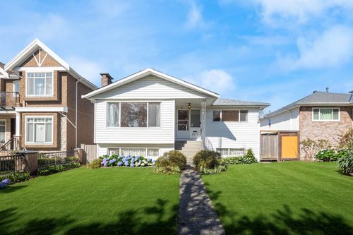 3571 E 46th Ave, Vancouver, BC, V5S1B7 | Card Image