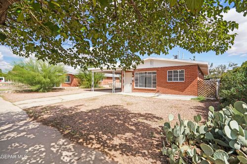 9148 Mount Etna Dr, El Paso, TX, 79924-7016 | Card Image