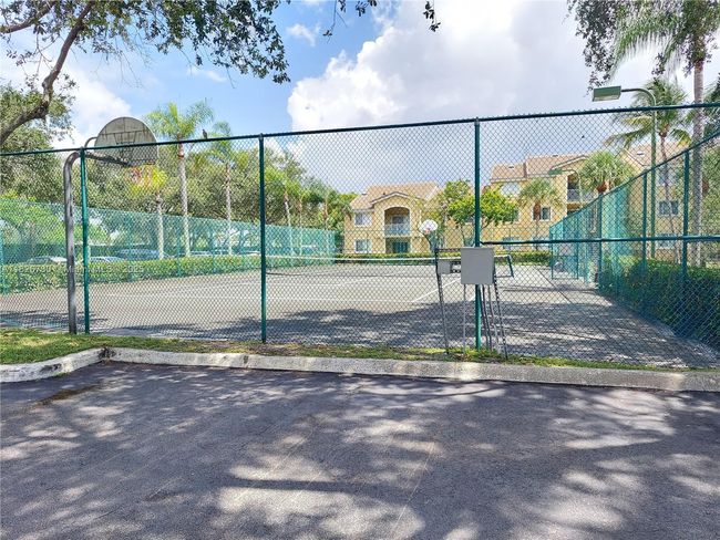 APT-125 - 2640 S University Dr, Condo with 2 bedrooms, 2 bathrooms and null parking in Davie FL | Image 58