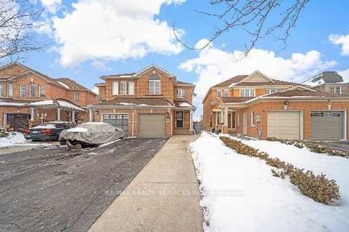 86 Summerdale Cres, Brampton, ON, L6X4V9 | Card Image