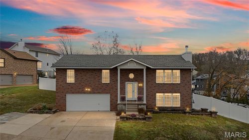 2009 Buck Dr, Arnold, MO, 63010-1978 | Card Image