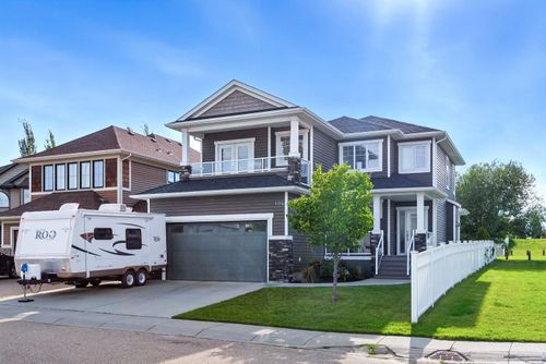 104 Sutherland Close, Red Deer, AB, T4R0L4 | Card Image