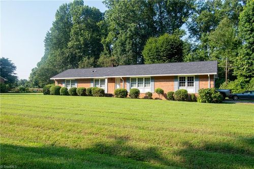 4112 Short Farm Rd, Greensboro, NC, 27406-9229 | Card Image