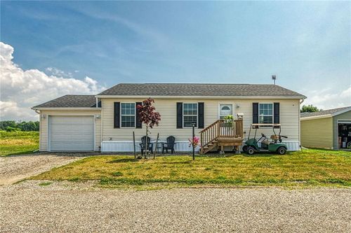 10 Marsh Cove, Nanticoke, ON, N0A1L0 | Card Image