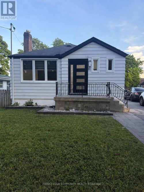 31 Boyce Avenue, Toronto (Eglinton East), ON, M1J1J4 | Card Image