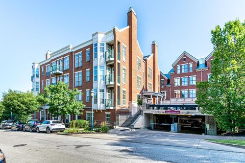 252 Stetson St, Cincinnati, OH, 45219-7300 | Card Image