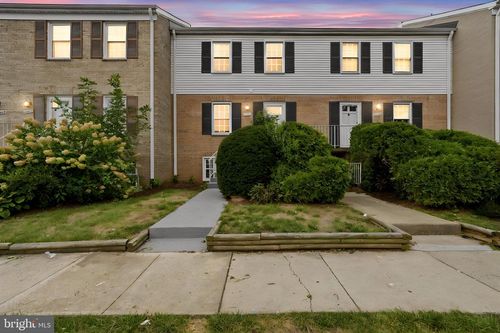 14455 Turin Ln, CENTREVILLE, VA, 20121-2271 | Card Image